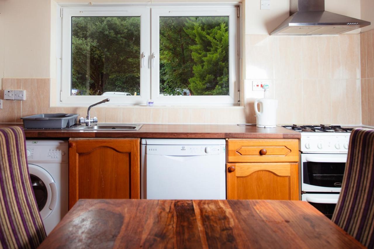 Fab Arthur Seat Views, Old Town Apartment เอดินบะระ ภายนอก รูปภาพ